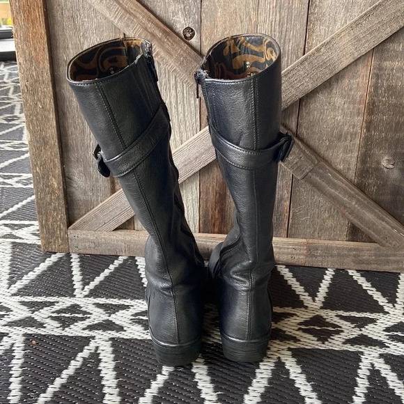 Fly London | Knee High Boots - Picture 3 of 12